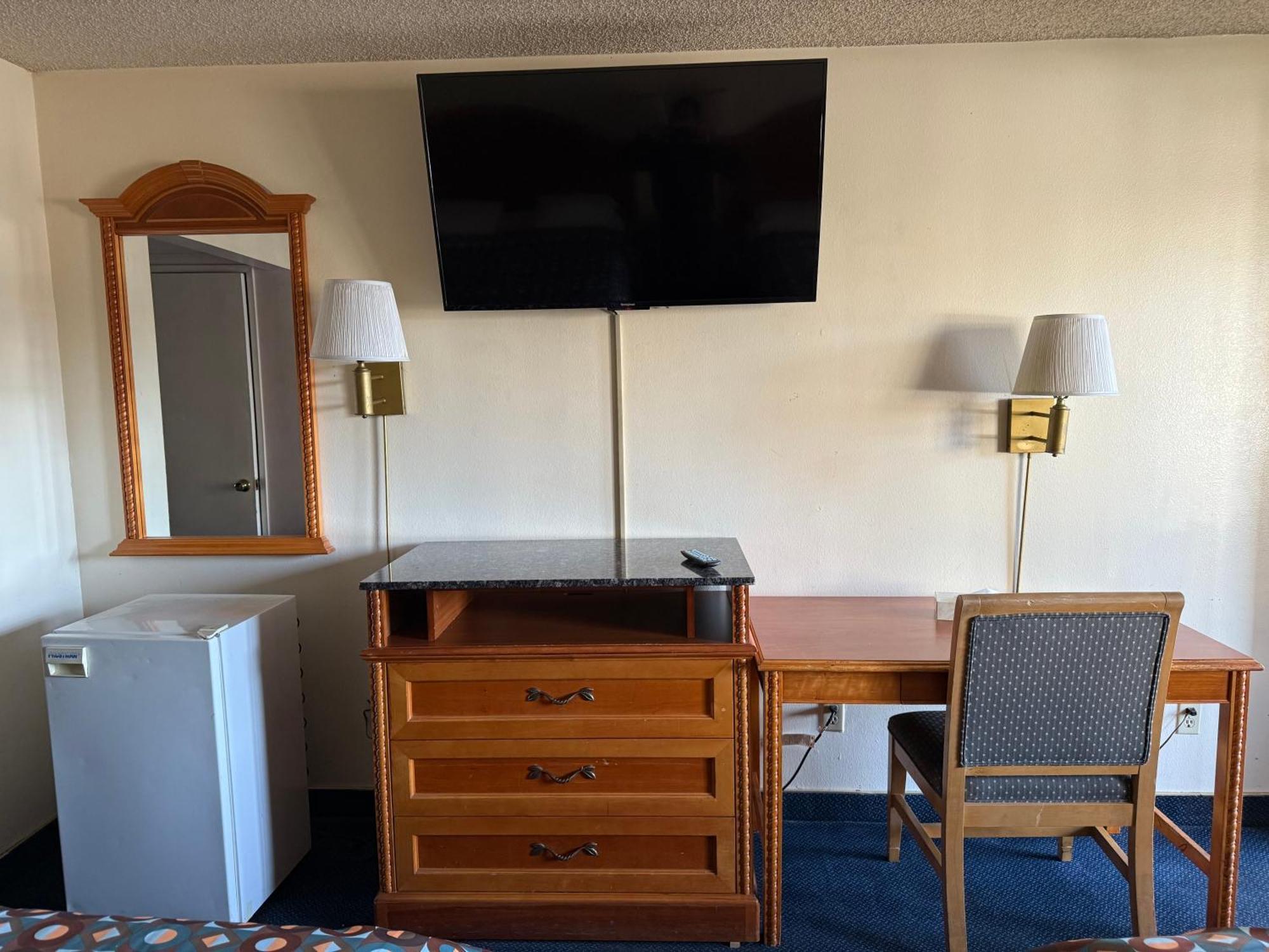 Fiesta Inn Los Angeles - เบลการ์เดนส์ ภายนอก รูปภาพ